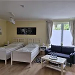 Casa Nella - Komfortables Einzelhaus Mit Garten * Halstenbek