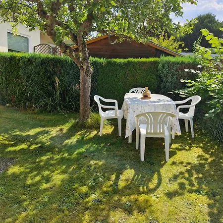 Casa Nella - Komfortables Einzelhaus Mit Garten Halstenbek