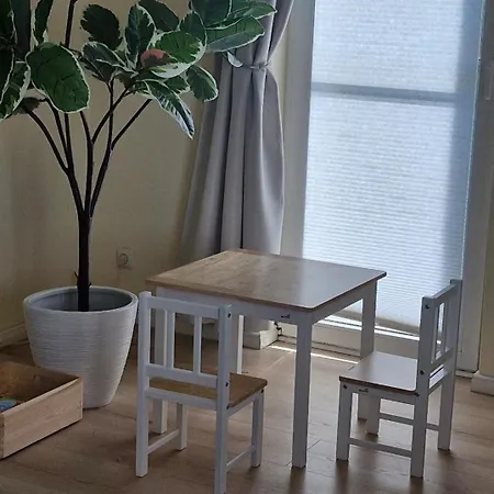 Casa Nella - Komfortables Einzelhaus Mit Garten Semesterbostad *